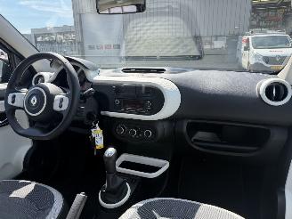 Renault Twingo 1.0 SCe Collection picture 10