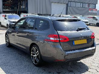 Peugeot 308 SW 1.6 BlueHDI Blue Lease Executive picture 6