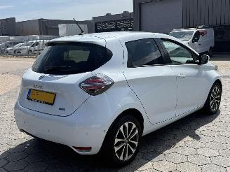 Renault Zoé R135 Serie Limitee Riviera 52 kWh picture 4