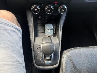 Renault Zoé R135 Serie Limitee Riviera 52 kWh picture 19