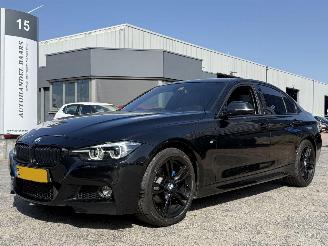 Schadeauto BMW 3-serie 318i Edition M Sport Shadow High Executive 2018/3
