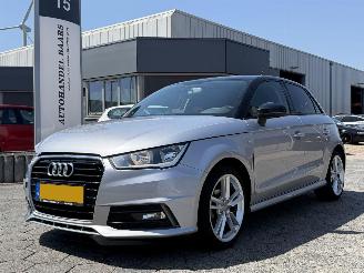 Damaged car Audi A1 Sportback 1.0 TFSI Adrenalin 2017/2