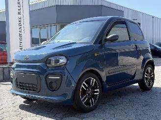 Vaurioauto  microcars Microcar  M.GO 6 Plus 2023/11