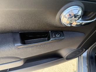 Fiat 500 1.0 Hybrid picture 12