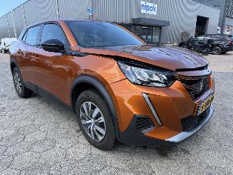 Peugeot e-2008 EV Active Pack 50 kWh picture 3