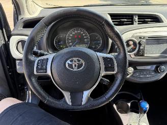 Toyota Yaris 1.5 Full Hybrid Dynamic picture 16