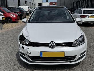 Volkswagen Golf 1.2 TSI  PANO picture 2