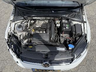 Volkswagen Golf 1.2 TSI  PANO picture 11