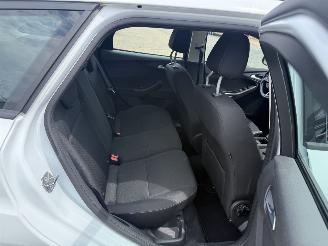 Ford Focus Wagon 1.0 Lease Edition picture 11