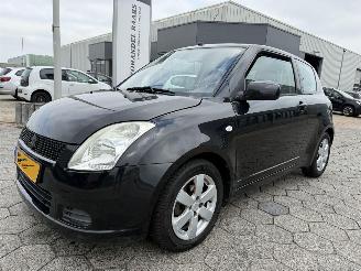 krockskadad bil auto Suzuki Swift 1.5 GLS 2007/8
