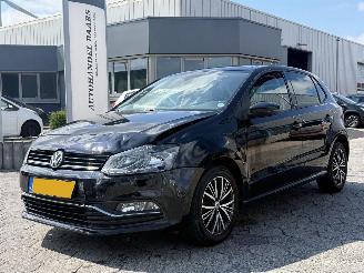 Auto incidentate Volkswagen Polo 1.2 TSI Highline AUTOMAAT 2016/9