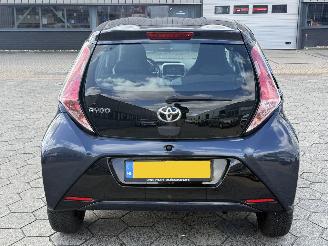 Toyota Aygo 1.0 VVT-i x-nav picture 7