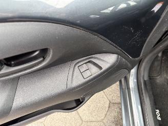 Peugeot 108 1.0 e-VTi Active TOP! picture 14