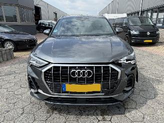 Audi Q3 45 TFSI e S edition picture 3