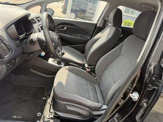 Kia Rio 1.2 CVVT picture 9
