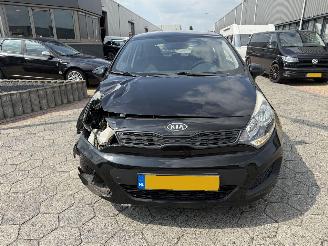 Kia Rio 1.2 CVVT picture 2