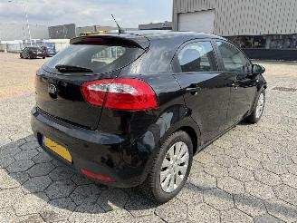 Kia Rio 1.2 CVVT picture 5