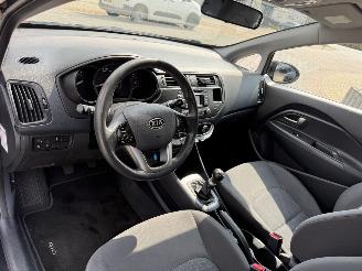 Kia Rio 1.2 CVVT picture 16