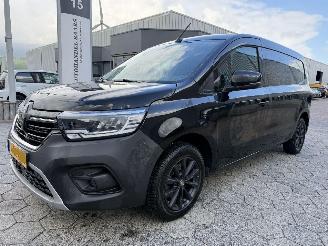 krockskadad bil bedrijf Renault Kangoo 1.5 Blue dCi 115 extra L2 2024/12