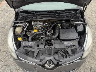 Renault Clio Estate 0.9 TCe Expression picture 7