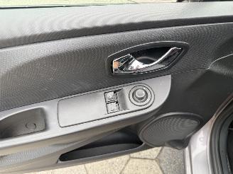 Renault Clio Estate 0.9 TCe Expression picture 15