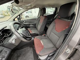 Renault Clio Estate 0.9 TCe Expression picture 14