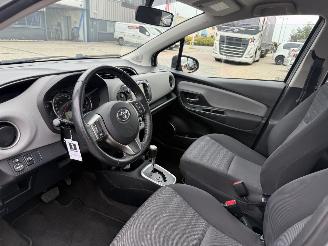 Toyota Yaris 1.3 VVT-i Style AUTOMAAT picture 12