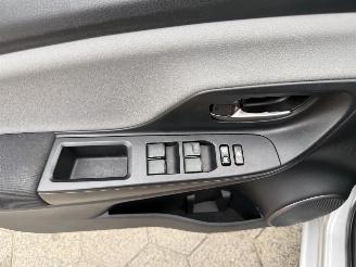 Toyota Yaris 1.3 VVT-i Style AUTOMAAT picture 14