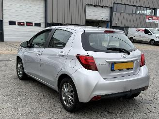 Toyota Yaris 1.3 VVT-i Style AUTOMAAT picture 6