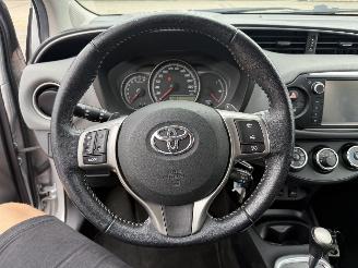 Toyota Yaris 1.3 VVT-i Style AUTOMAAT picture 15