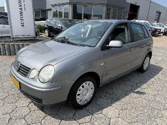 Schadeauto Volkswagen Polo 1.4-16V Athene 2004/7