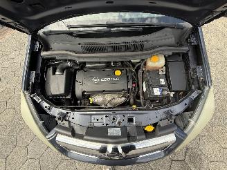 Opel Zafira 1.6 Executive picture 7