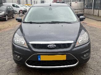 Ford Focus 1.6 Titanium picture 2