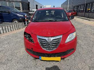 Lancia Ypsilon 0.9 TwinAir Silver picture 2