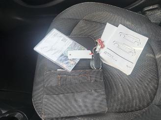 Mini Cooper 1.5 Cooper Camden Edition AUTOMAAT picture 19