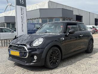 škoda osobní automobily Mini Cooper 1.5 Cooper Business 2016/12