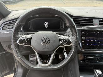 Volkswagen Tiguan 1.5 TSI R-Line AUTOMAAT picture 18