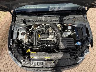 Volkswagen Polo 1.0 TSI R-Line Business picture 7