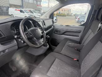 Peugeot Expert 231S 2.0 BlueHDI 120 Premium Pack picture 12