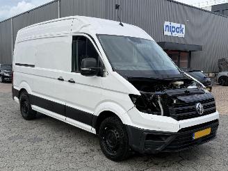 Volkswagen Crafter 35 2.0 TDI AUTOMAAT 177PK L3H3 Highline picture 3