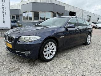 skadebil auto BMW 5-serie Touring 523i High Executive 2021/8