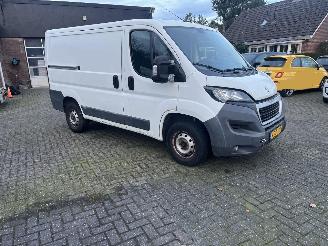 Unfall Kfz Van Peugeot Boxer 2.0 HDI L1H1 Premium dubbel schuifdeur. 2016/12