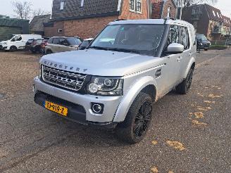 Schadeauto Land Rover Discovery 3.0 SDV 6 HSE automaat 2015/1