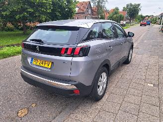 Peugeot 3008 1.2i active automaat picture 4