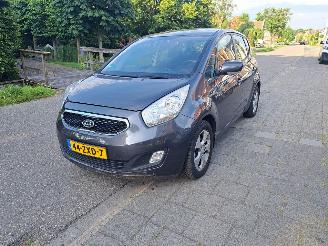 Unfallwagen Kia Venga 1.6 cvvt X-tra automaat 2012/7