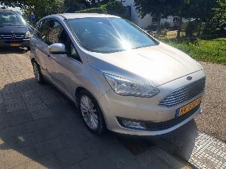 Ford C-Max 1.0 titanium picture 2