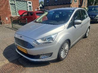 krockskadad bil auto Ford C-Max 1.0 titanium 2018/2