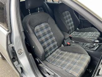 Volkswagen e-Golf  picture 4