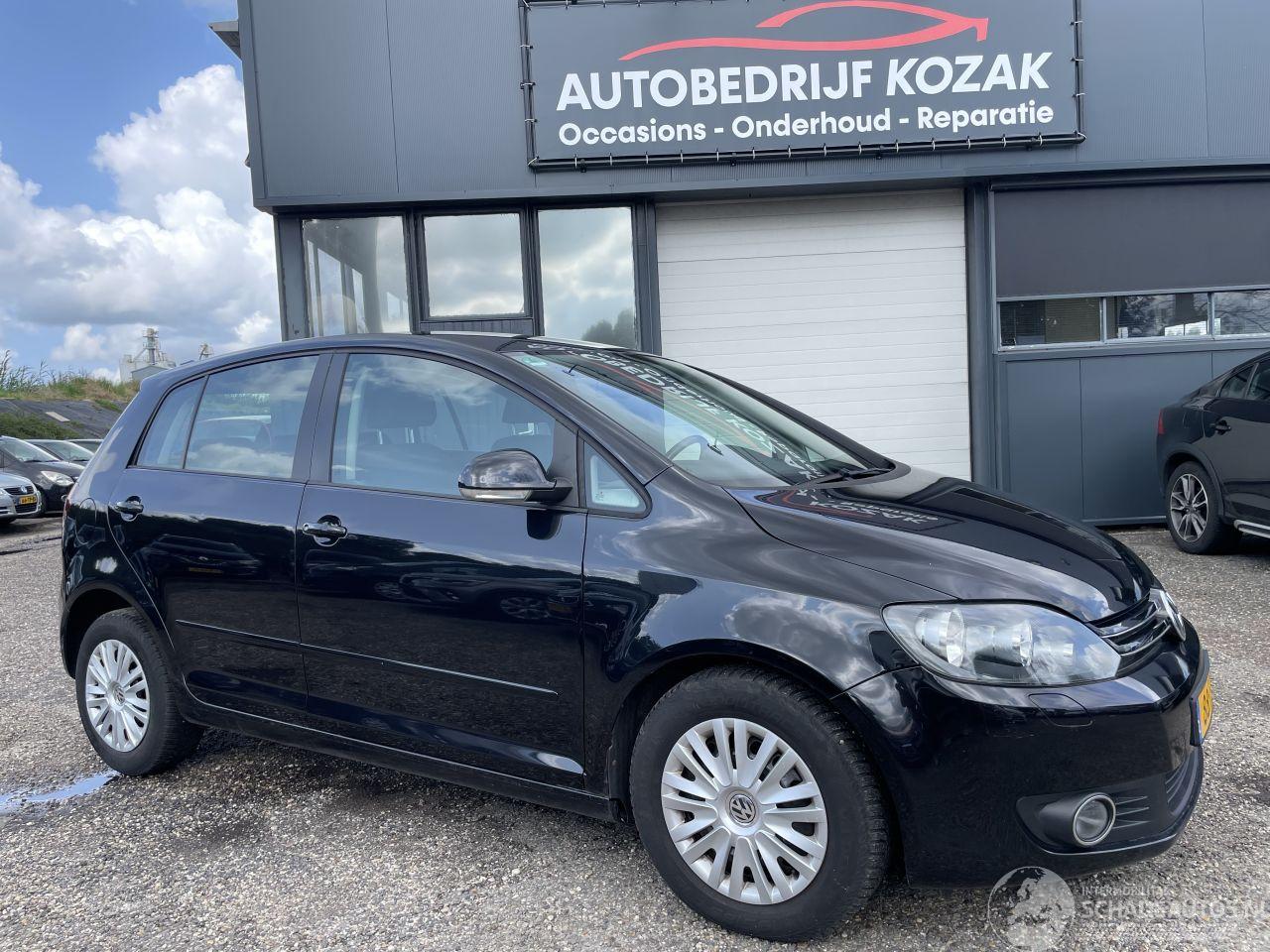 Volkswagen Golf plus 2.0 TDI Comfortline AIRCO CRUISE NIEUWE APK
