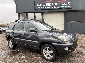 Unfallwagen Kia Sportage 2.0 CVVT AIRCO LEDER CRUISE 2008/1